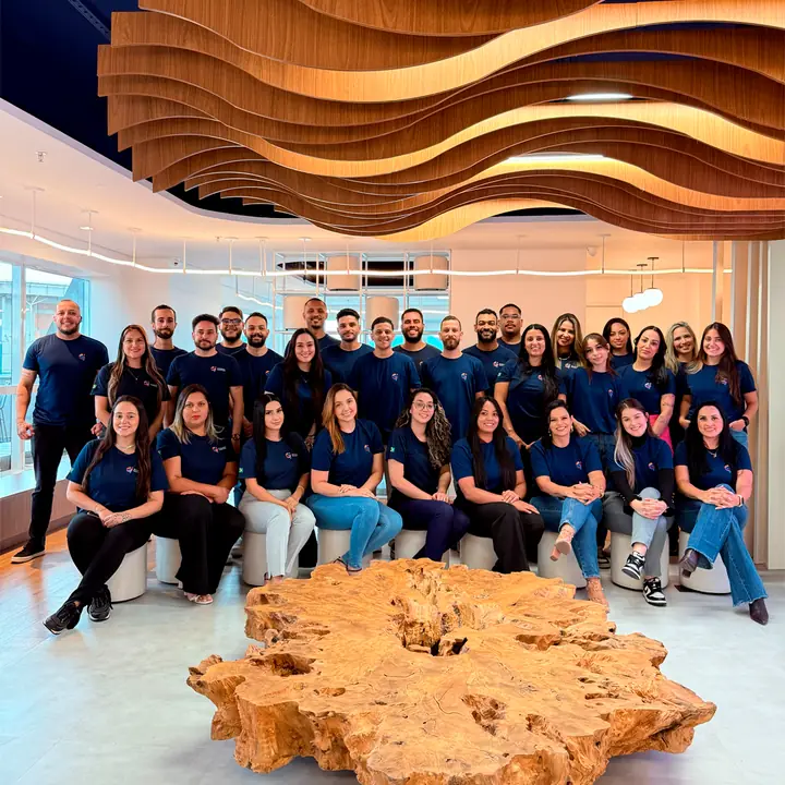 Equipe da G7 no escritório de Alphaville